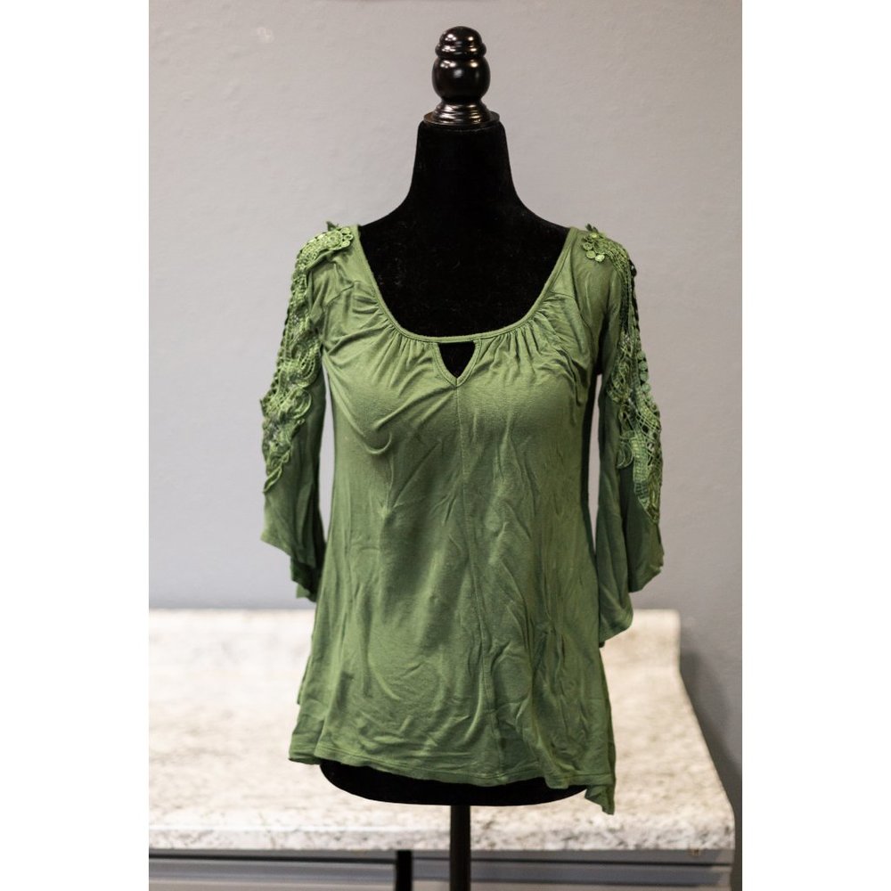 23 Love Street Green Cold Shoulder Shirt, Size S/M